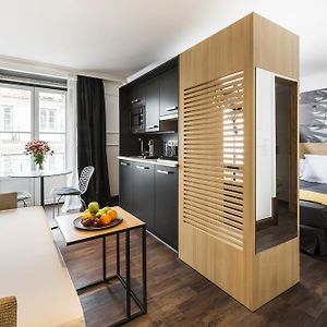 Studio met een King Size Bed